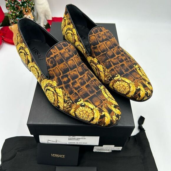 Men’s Versace Barraco print silk loafers size 42 made in Italy main image 9